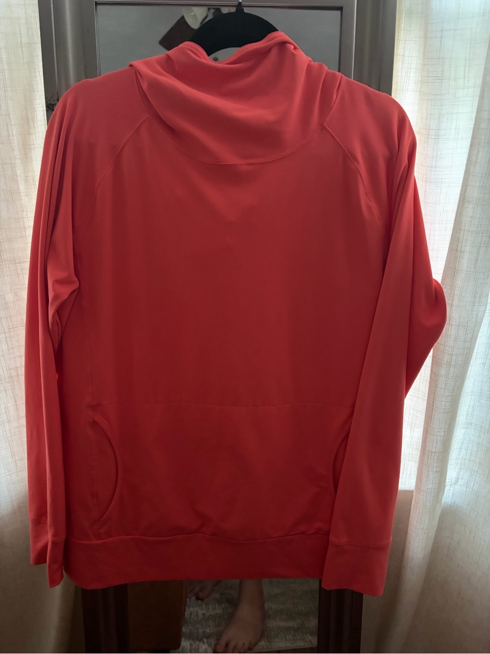 Lands’ End Women’s L 14-16 Coral Hooded Athletic Pullover